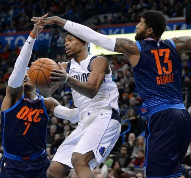  布克末节发威太阳客场力克森林狼