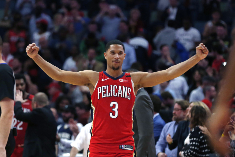  锡安强势回归鹈鹕主场爆冷击败湖人队